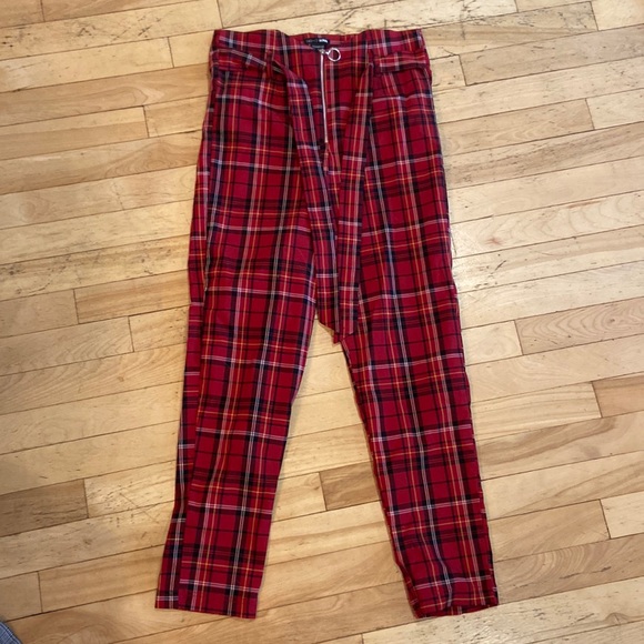 Fashion nova, red, size large, plaid pants - Picture 1 of 2
